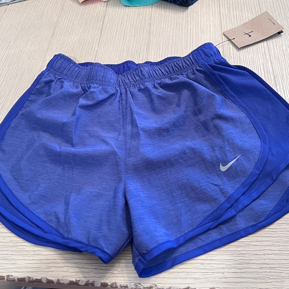 Ladies Nike Shorts Blue NWT Size XS